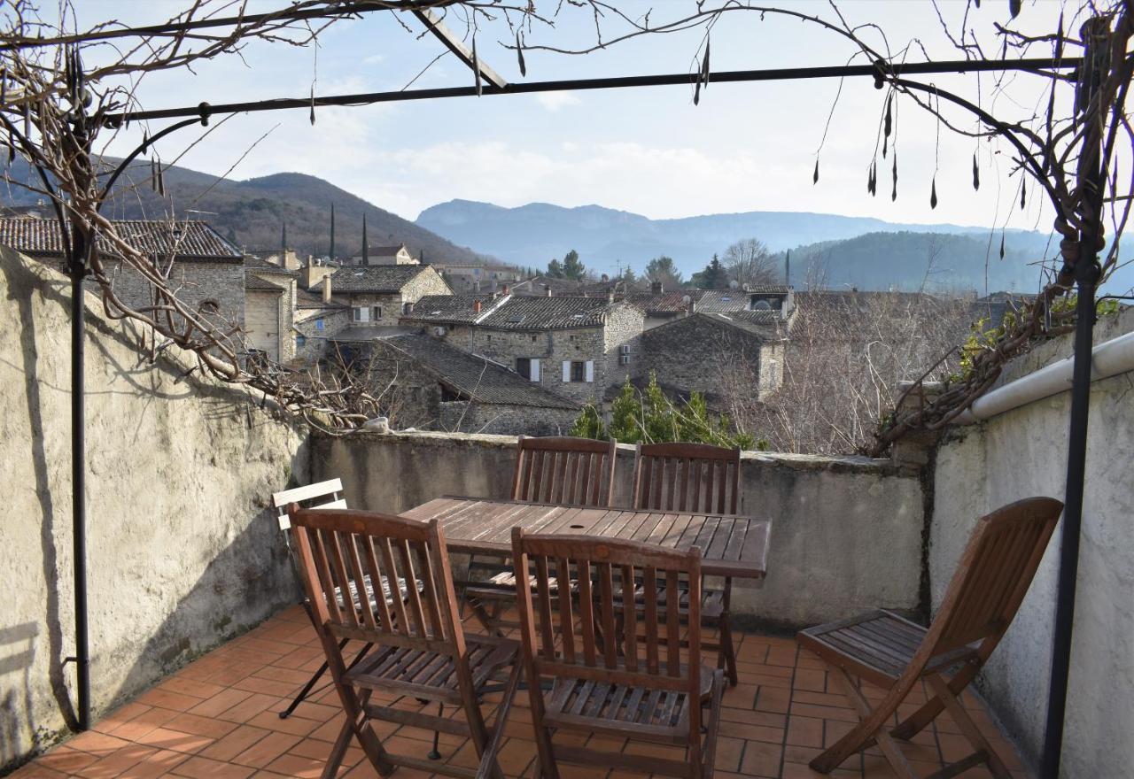 Les Hirondelles Villa Pont-de-Barret ภายนอก รูปภาพ