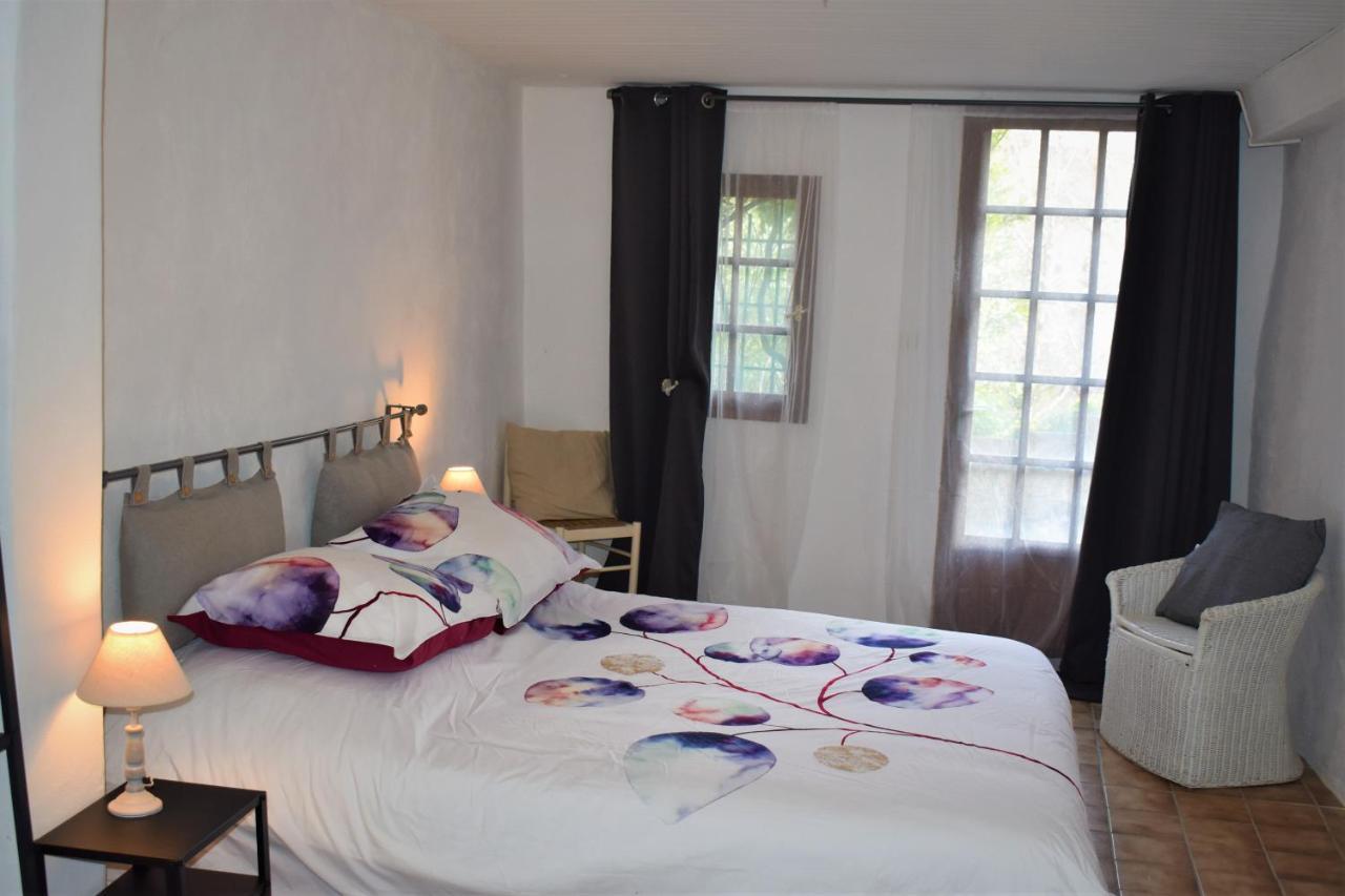 Les Hirondelles Villa Pont-de-Barret ภายนอก รูปภาพ