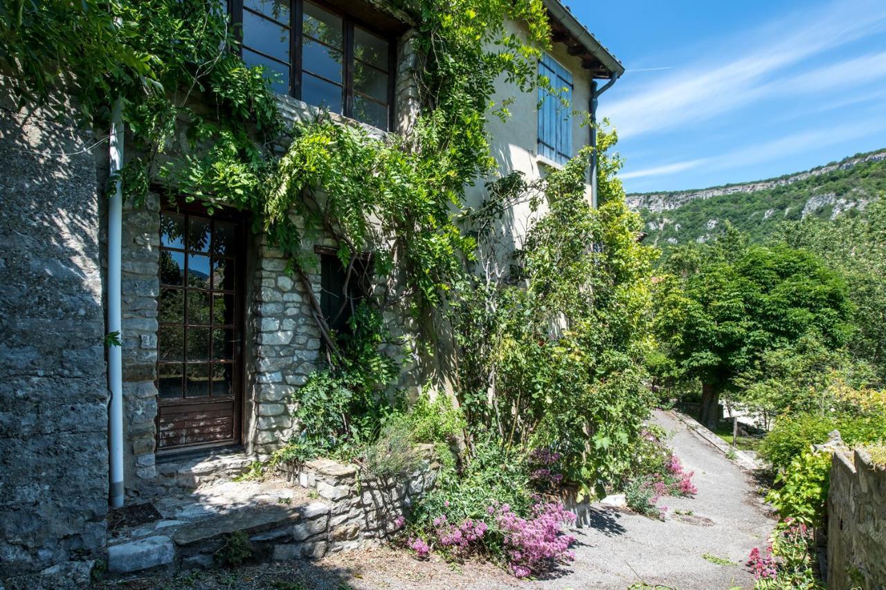 Les Hirondelles Villa Pont-de-Barret ภายนอก รูปภาพ